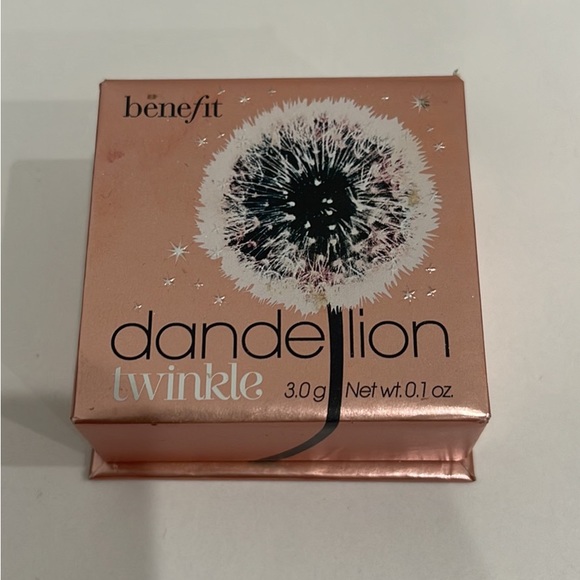 Like New Benefit Cosmetics Full-Size Dandelion Twinkle Highlighter - Picture 3 of 4